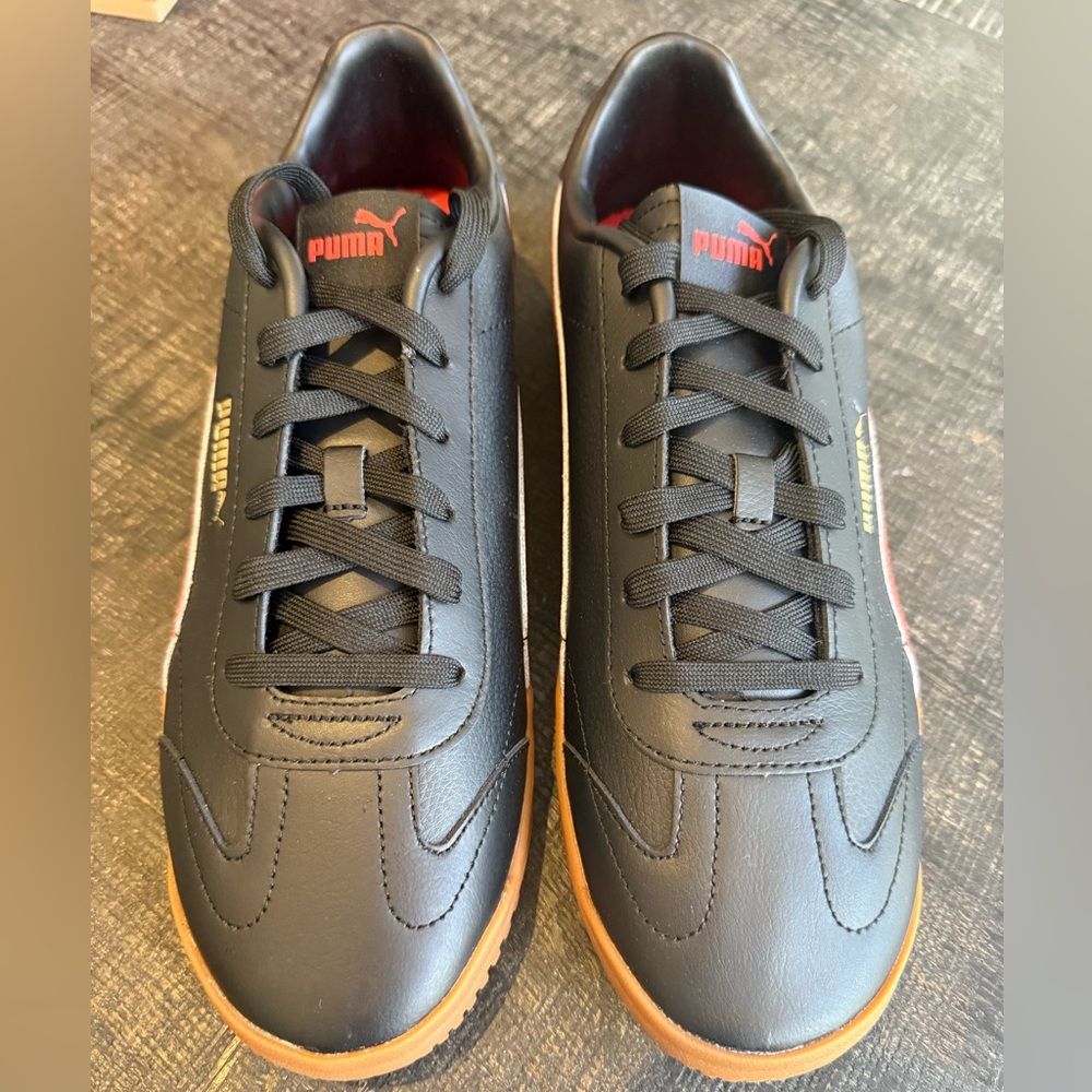 PUMA Club 5v5 Men's Black Sneakers with Gum Sole